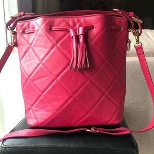 Chic Pink Quilted Shoulder Bag